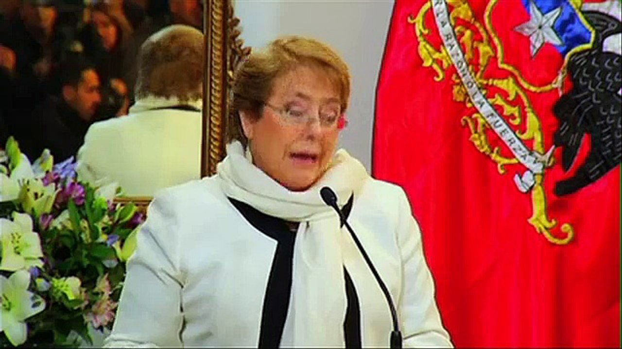 Chile: Popularidad de Michelle Bachelet baja a niveles históricos