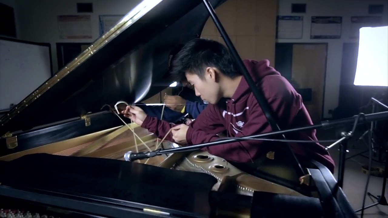 "Wake Me Up" - Avicii ft. Aloe Blacc - Piano Loop (Instrumental Cover Music Video)