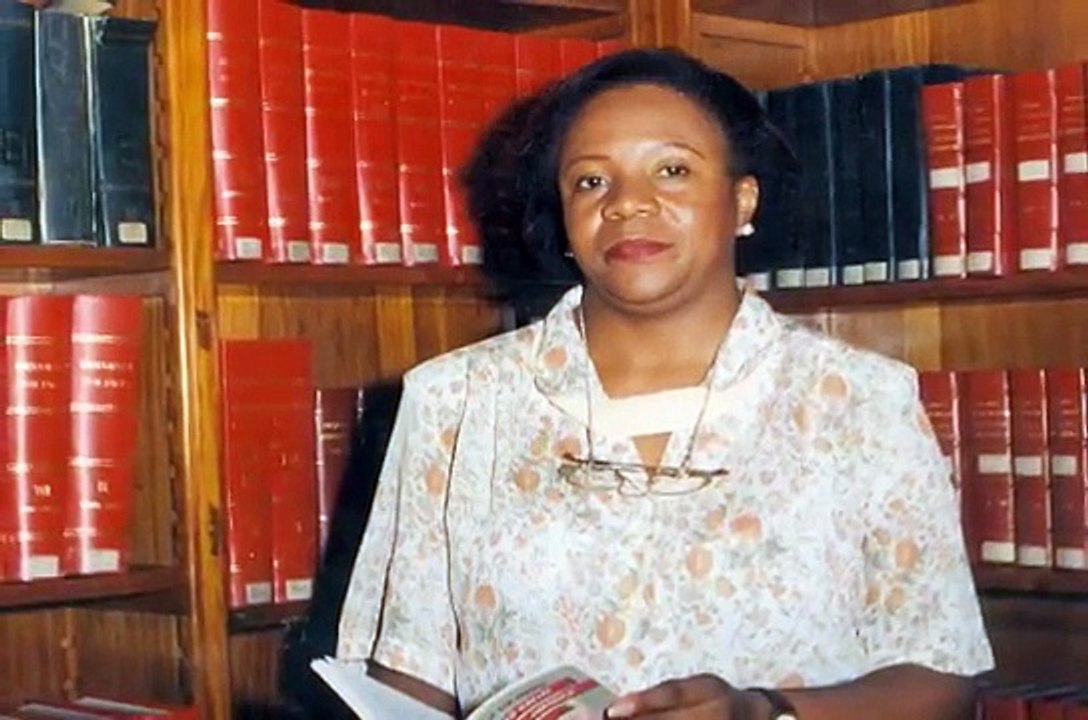 Trajetória - Profa. Eunice Prudente (parte 1/4)