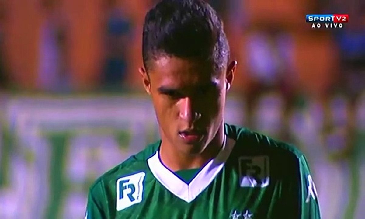 Erik-perde-Penalti-GoiA?s-0-x-2-BrasA?lia-Copa-