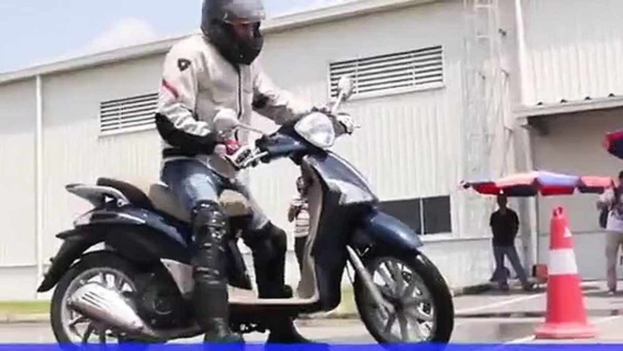 Vespa 946 Brake Test