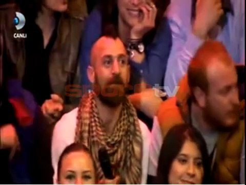 Meireles'in Türk ikizi Beyaz Show'da!