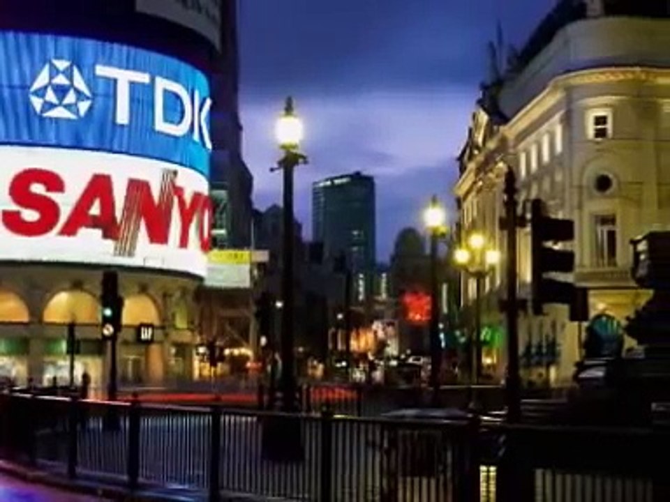 London Night by DiazSprite