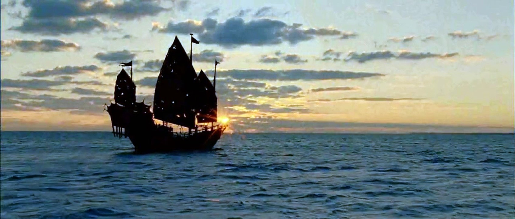 Pirates of the Caribbean 3 - At World's End Trailer