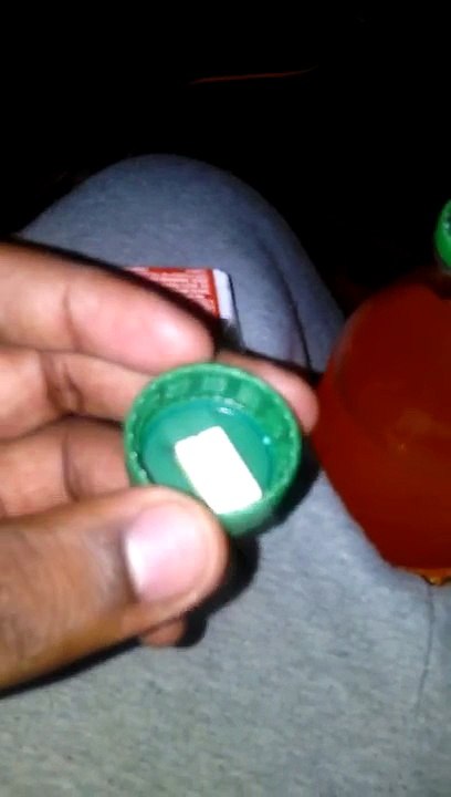 2 Green hulk Xanax Bars in a fanta