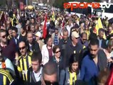 Fenerbahçe yürüyüşünde Galatasaraylılar da vardı...