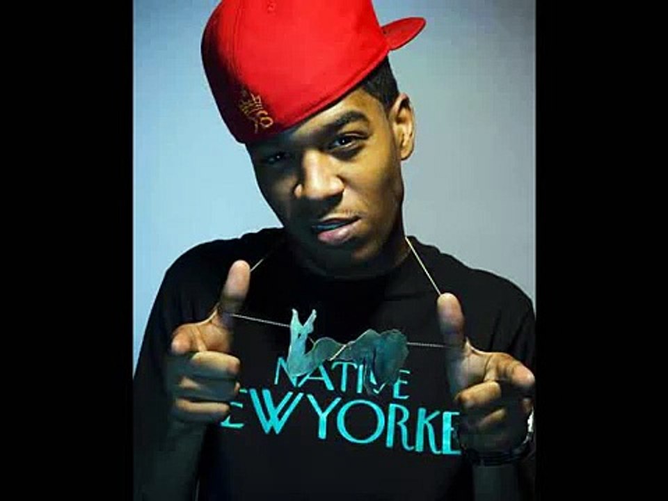 Kid Cudi- Mr. Solo Dolo (W/Lyrics)