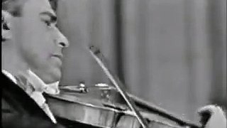 Henryk Szeryng plays Brahms Violin Concerto (3rd Mov.)