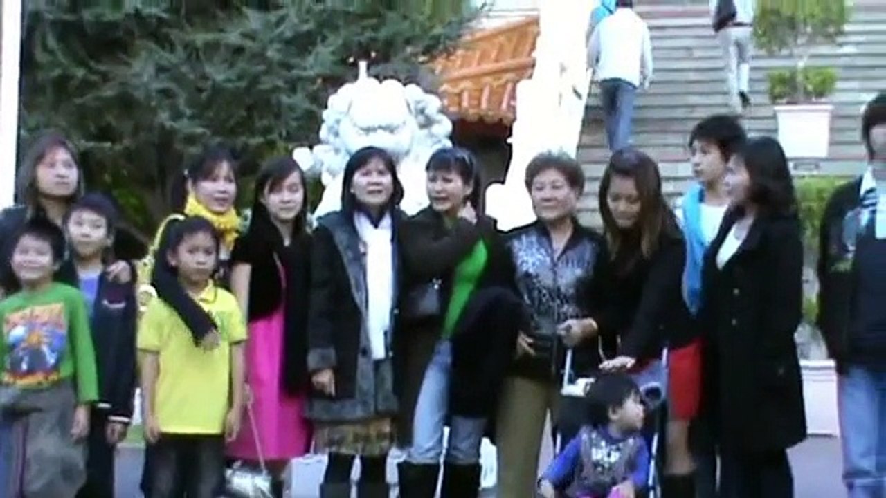 Viếng Cảnh Chùa Đài Loan, Taiwanese Temple