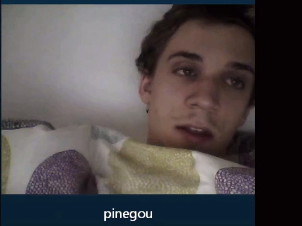 pinegou bourré sur skype !! hhhh
