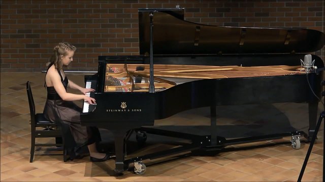 Katrina Lexvold plays Schumann Papillons, op 2