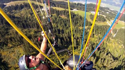 PARAGLIDING OVER THE AUSTRIAN ALPS