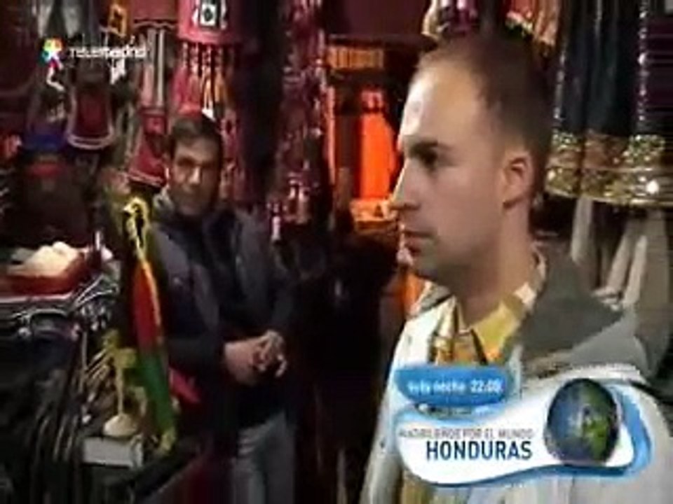 Madrileños por el Mundo en Kabul Afg (Interview of Behzad Book Exhibition)