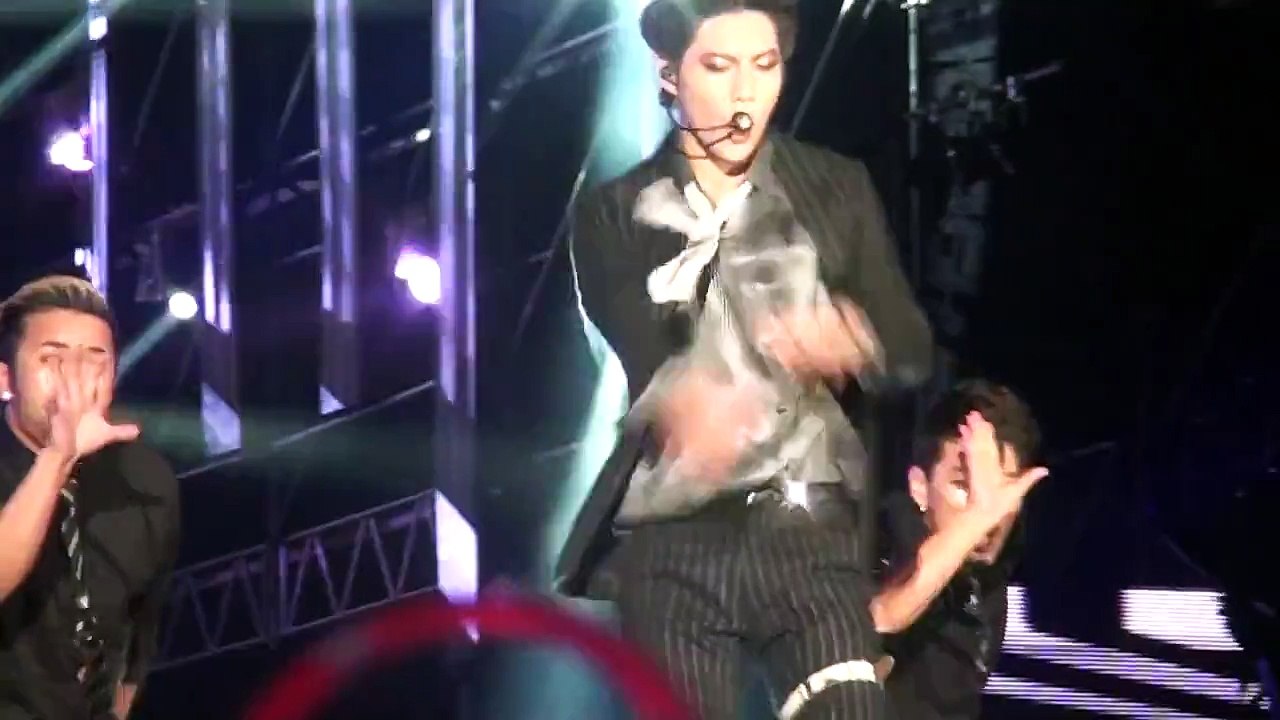 Shinee Taemin Dangerous fancam Grand Kpop Festival 15 09 04