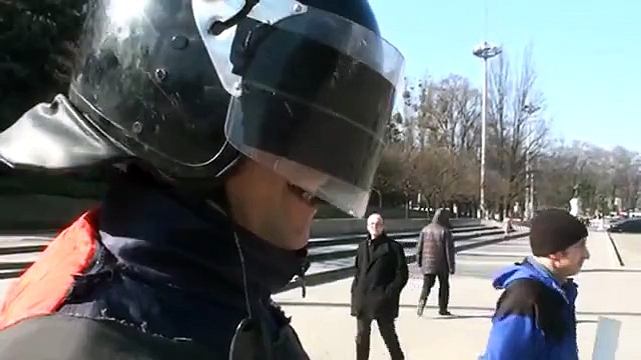 Curaj.TV - S-au dezbotezat şi se simt bine!