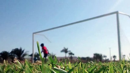 Jugando-fA?tbol-c-mi-papa