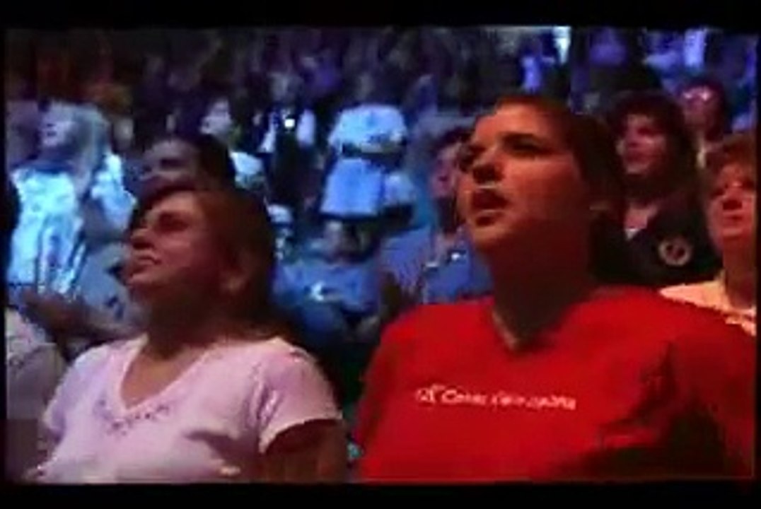 Woman Of Faith Team - Im Trading My Sorrows