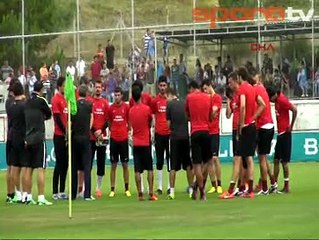 Trabzonspor Beşiktaş'a bileniyor