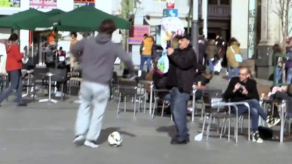 Cristiano Ronaldo 2015 Surprises a Kid On a Madrid's Street || FULL VIDEO HD