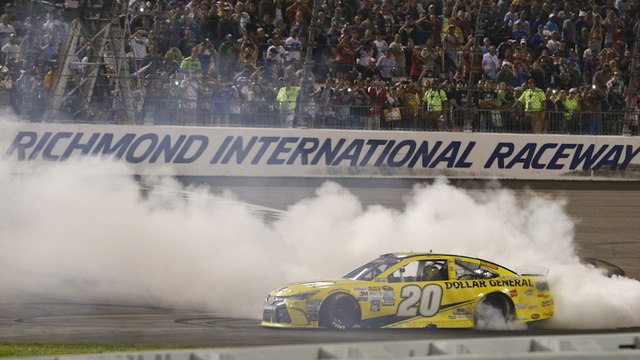 Matt Kenseth Dominates at Richmond