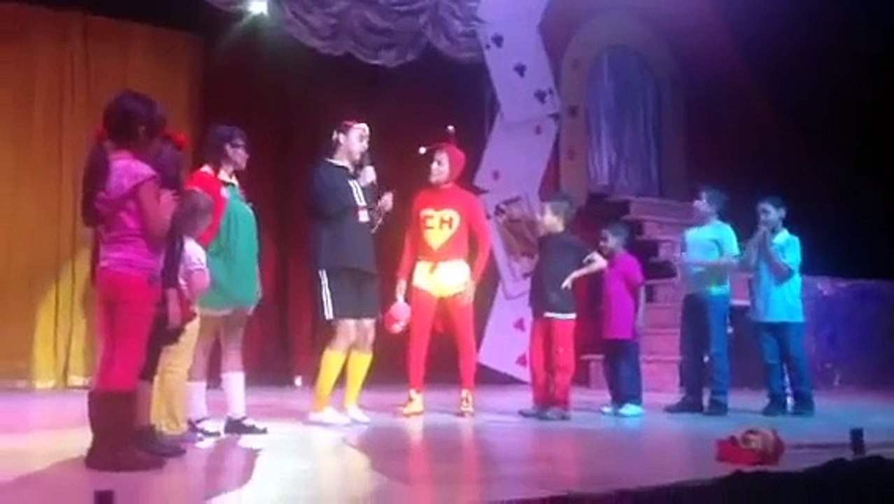 El Chavo en el circo Rolan