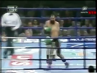 Prince Naseem Hamed, le boxeur fou sans garde et provocateur