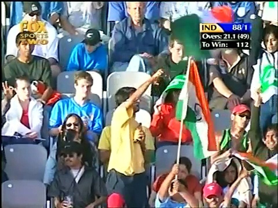 Virender Sehwag 112 vs New Zealand 6th ODI 2002 03 ODI