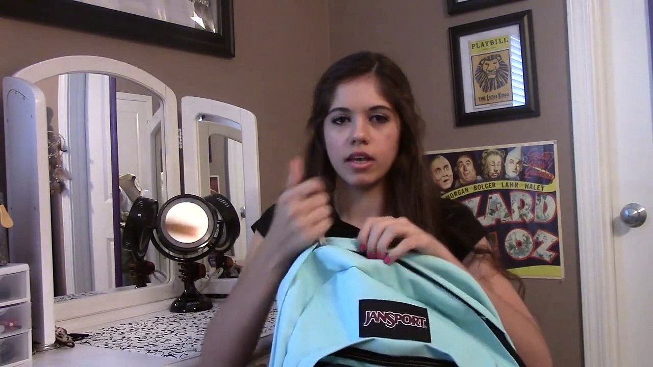 Caitlin's Back to School Haul/ What's in my Backpack