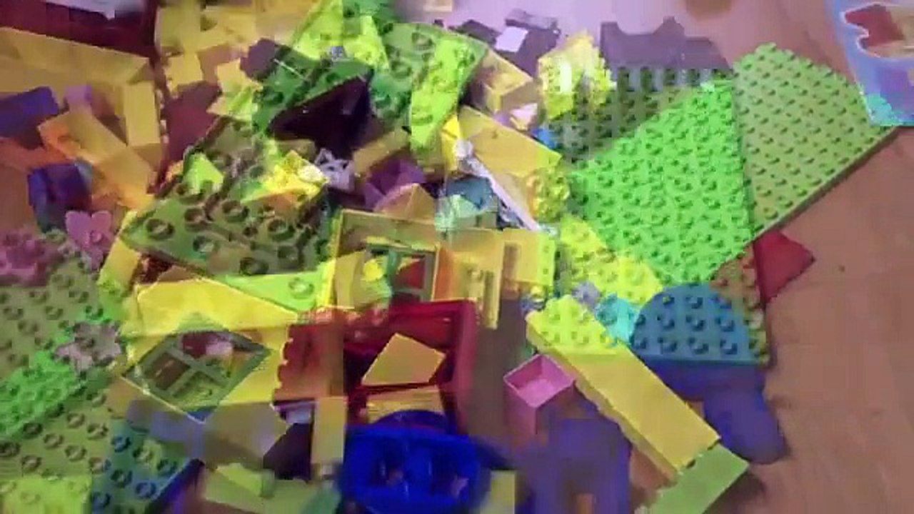 Peppa Pig Playground Construction Toys Mega Bloks Parque de Juegos de Peppa Pig y George