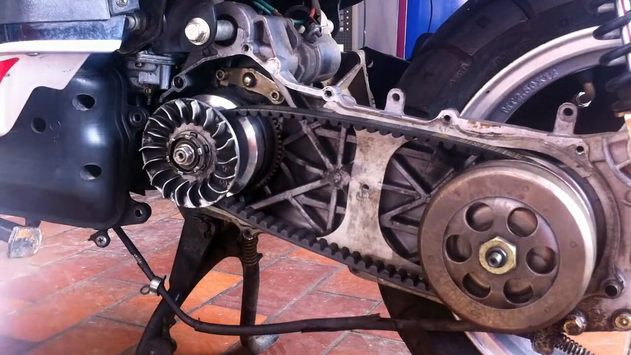 Roller Variomatik Gewichte wechseln/austauschen - [HD]