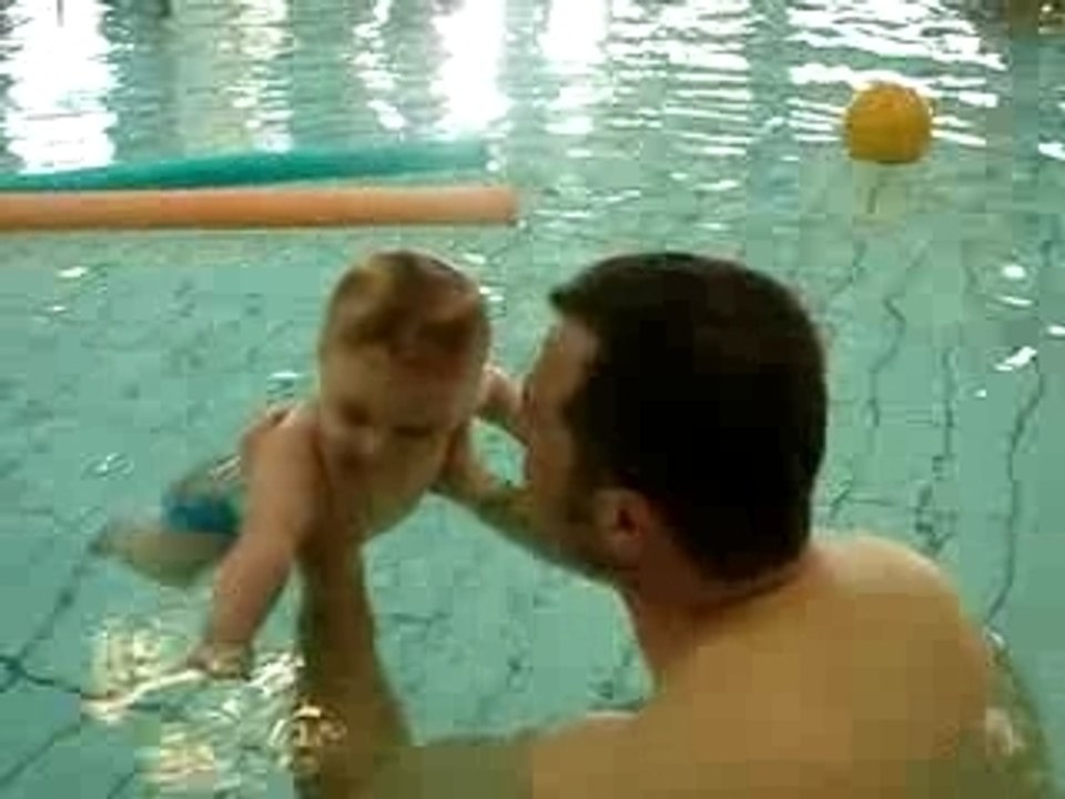 Tete dans l'eau