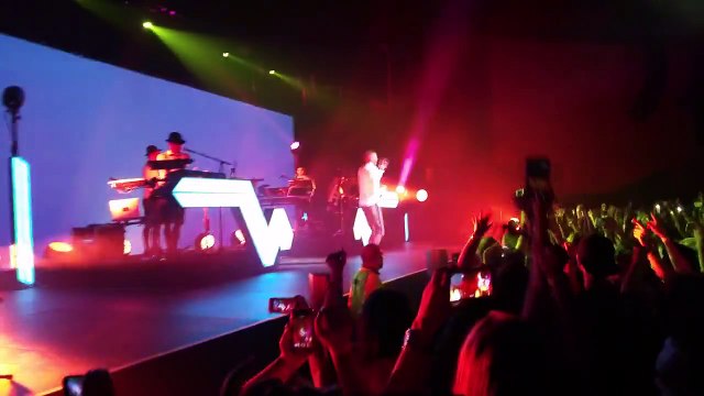 Stromae - Alors On Danse LIVE in Miami 9/12/15