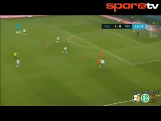 Mesut Özil işi bitirdi!