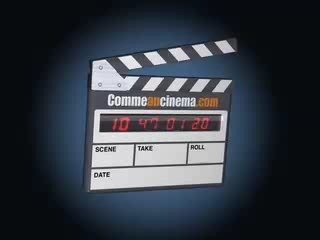 Très Bien, Merci  TRAILER