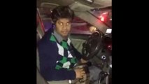 A taxi driver steals a phone