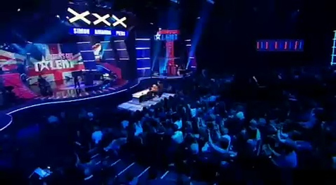 George Sampson @ Pink Floyd - Another Brick In The Wall(Eric Prydz Remix)