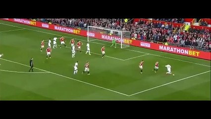 Christian Benteke Amazing Overhead Kick