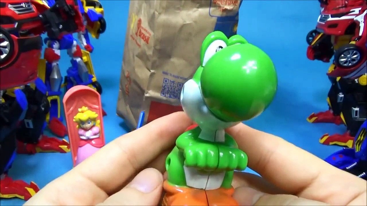 Supermarché et le happy meal de Mcdonald's 2 vente de la voiture ou un robot peintures X-Y jouets comparaison Mcdonalds Super Mario+Tobot timbre