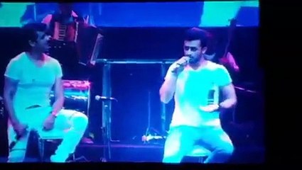Atif Aslam and Sonu Nigam Live Dubai Concert - Video Dailymotion