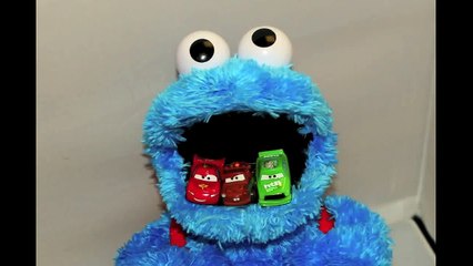 Cookie Monster Eats Lightning McQueen, Mater and Other Disney Pixar Cars Micro Drifters