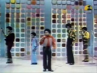 With A Child's Heart Michael Jackson: Pictures of young Mike