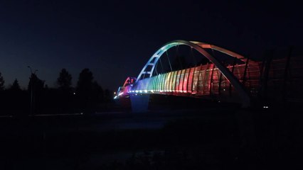 City Opens new Pedestrian Bridges