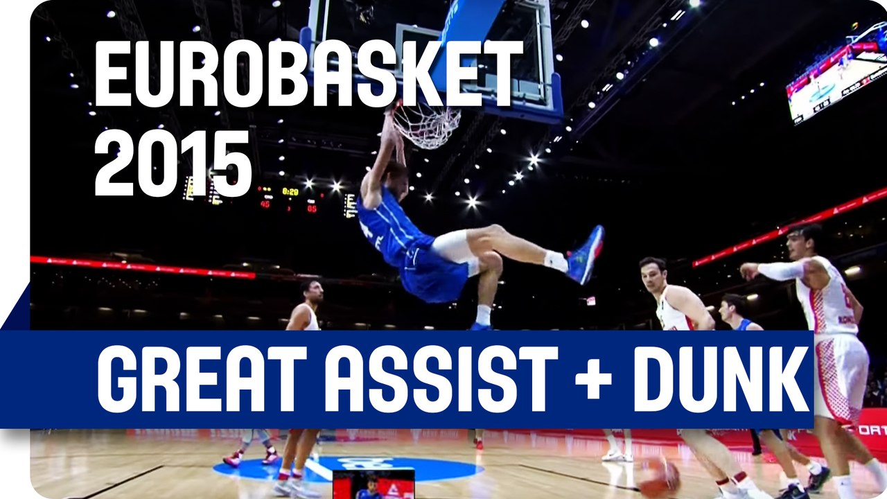 Welsch with a wonderful pass to Vesely - EuroBasket 2015