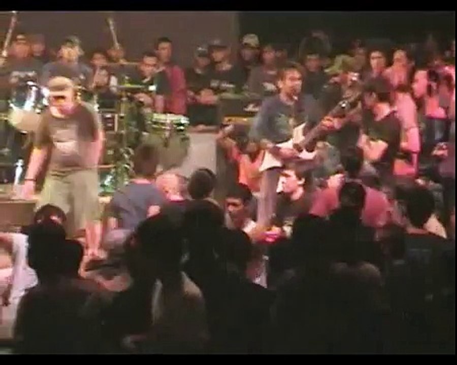 Siksakubur - Agenda Bencana Live in Jakarta 2005