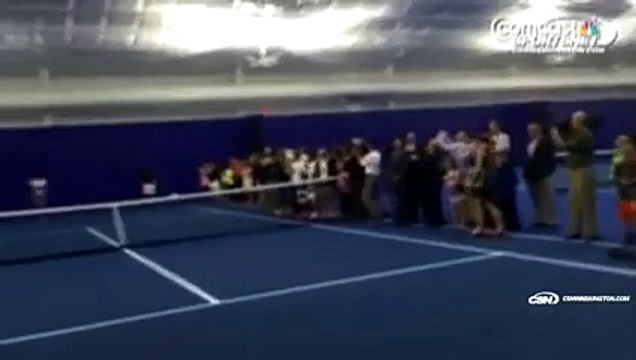 Funny Donald Trump tries to return serve from Serena Williams