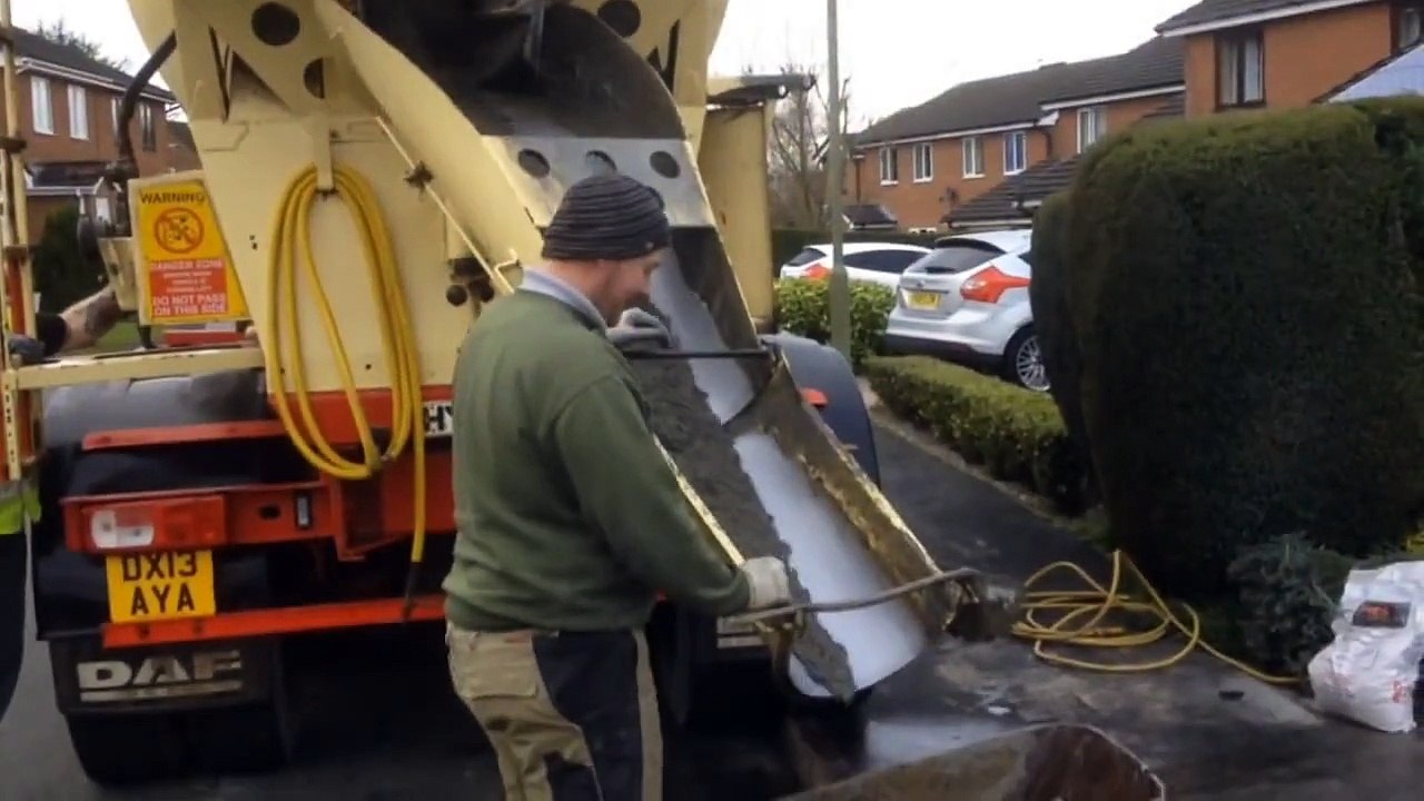 Pattern Imprinted Concrete / Stamped Concrete Driveway by Readypave Ltd