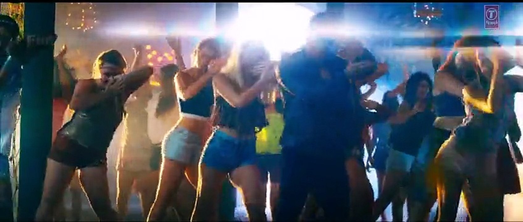YO YO honey singh-Aankhon Aankhon-HD Video Song- _Bhaag Johnny