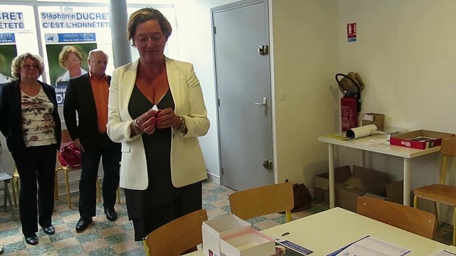 Wasquehal : Stéphanie Ducret attaque Gérard Vignoble