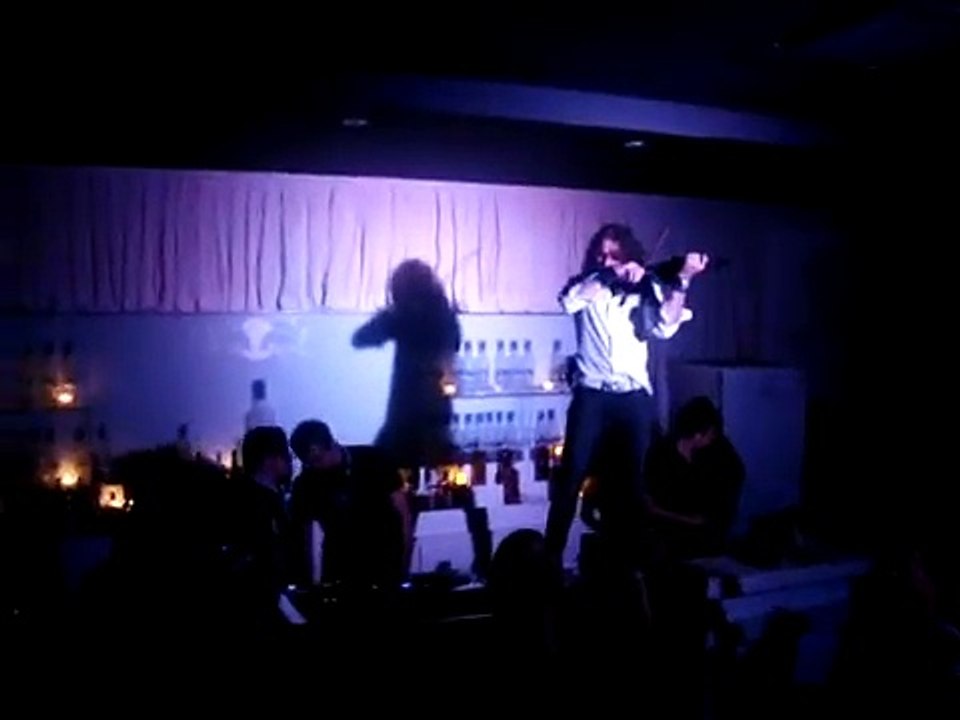 My dream is to fly over the raimbow, SO HIGHT