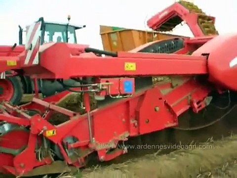 Arrachage des patates 2006 avec une arracheuse GRIMME et nettoyage